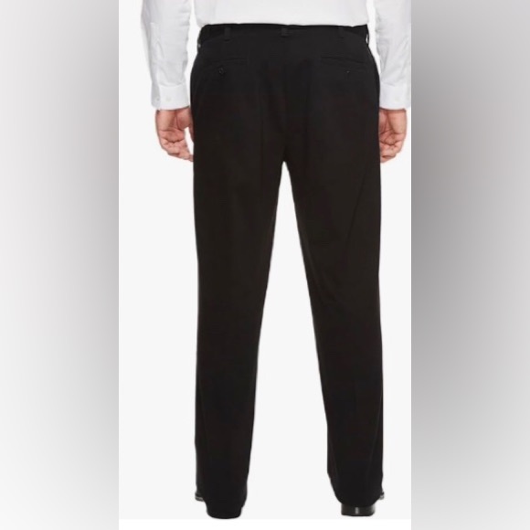 Dockers Men's Big and Tall Easy Khaki Pant - Picture 3 of 9